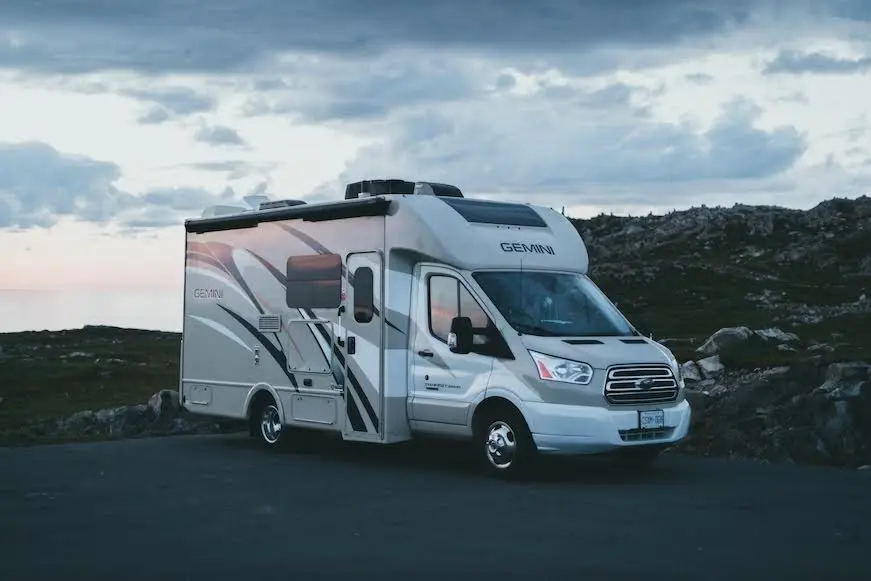 Purchasing travel trailer - motorhome or towable